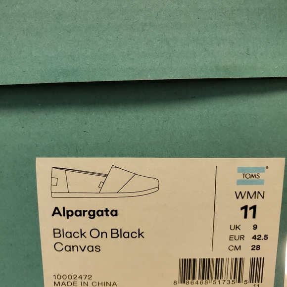 TOMS - Picture 2 of 4